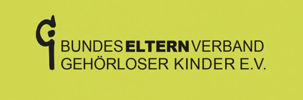 Text 'BUNDES ELTERN VERBAND GEHÖRLOSER KINDER E.V.' auf günem Hintergrund.